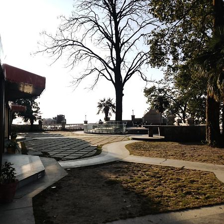Bliss & Company By Hnh Hotell Mussoorie Exteriör bild