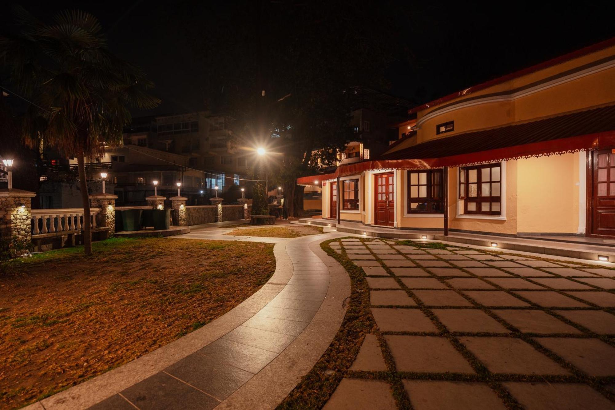 Bliss & Company By Hnh Hotell Mussoorie Exteriör bild
