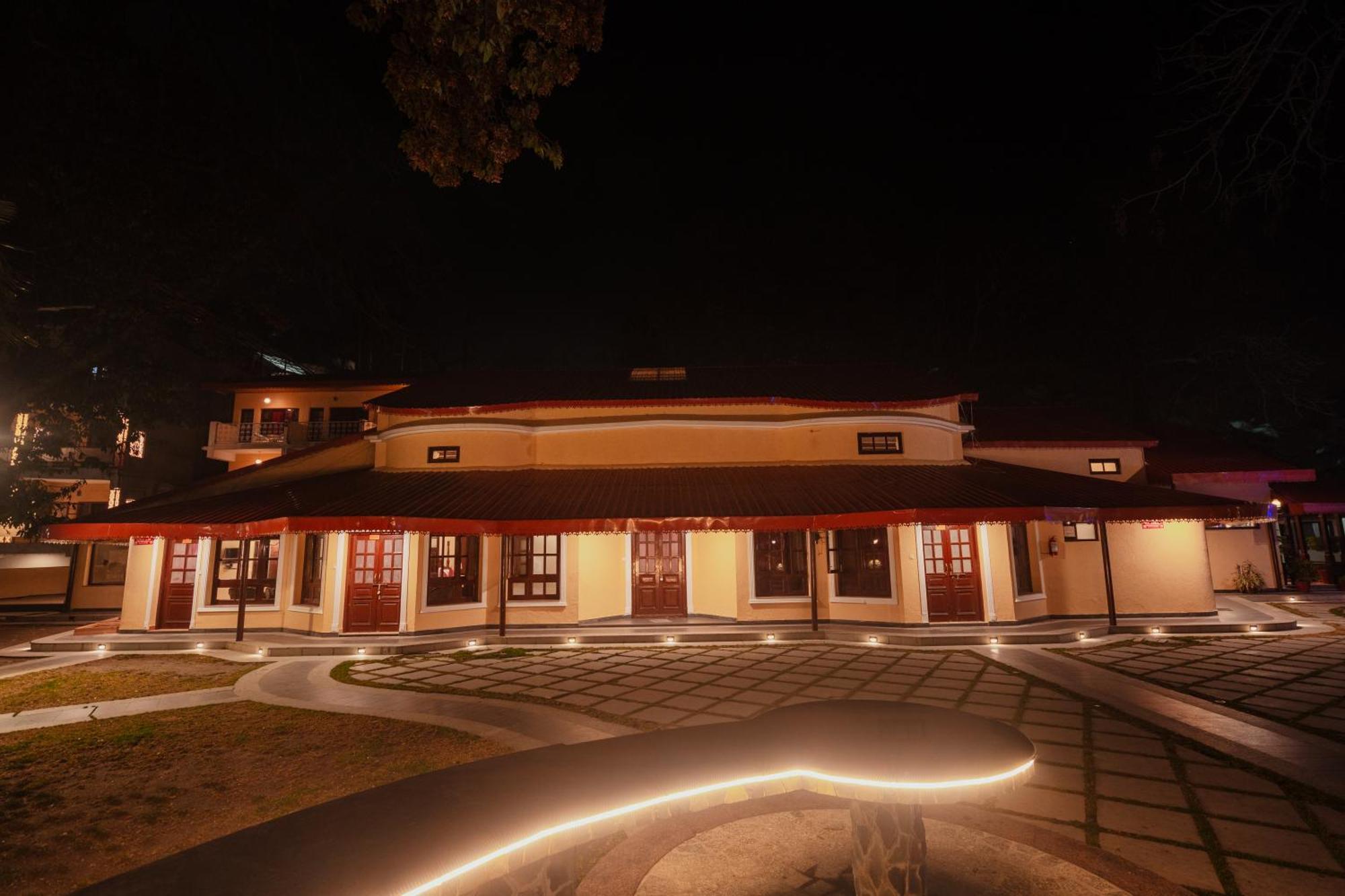 Bliss & Company By Hnh Hotell Mussoorie Exteriör bild